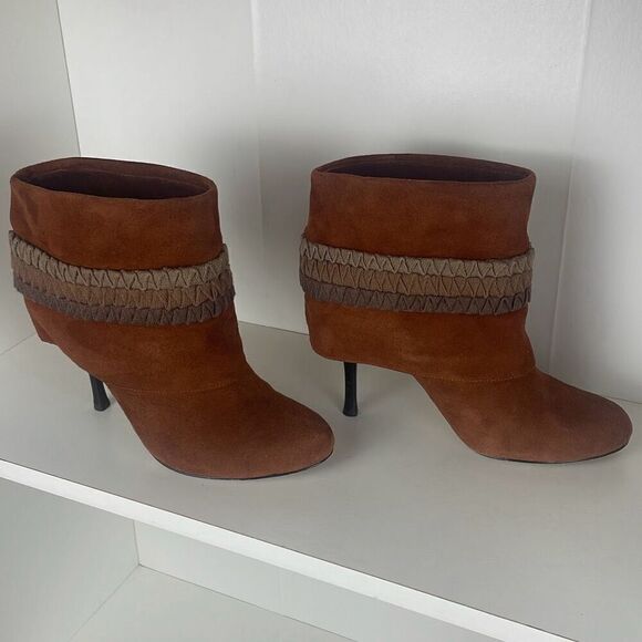 Tracy Reese Piper Brown Suede Ankle Boots 7.5 - Picture 2 of 13